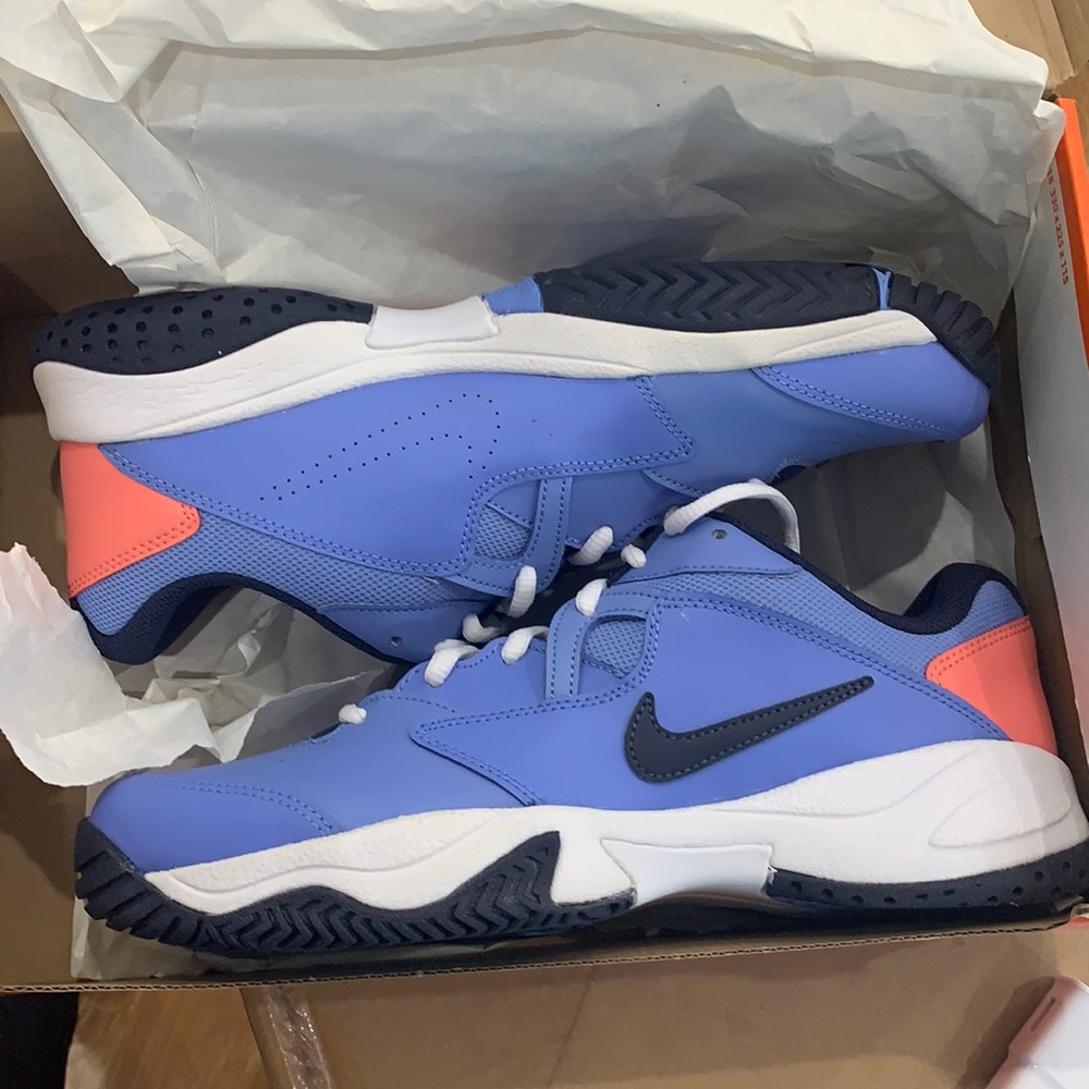 Women’s Nike Court Lite 2